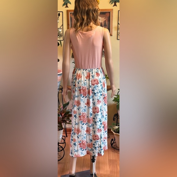 NWT Wneedu Womens Maxi Dress Size Small Hawaiian Floral Print Casual Sleeveless - Picture 8 of 14